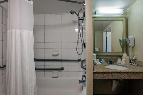 Hilton Garden Inn Mobile West image 8